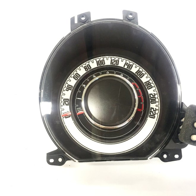 Fiat 500 tachometer