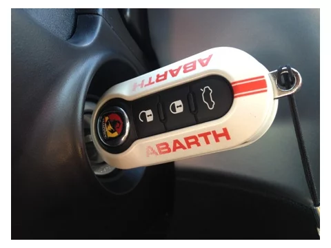 Fiat 500 úprava ABARTH white Fiat 500 úprava ABARTH white