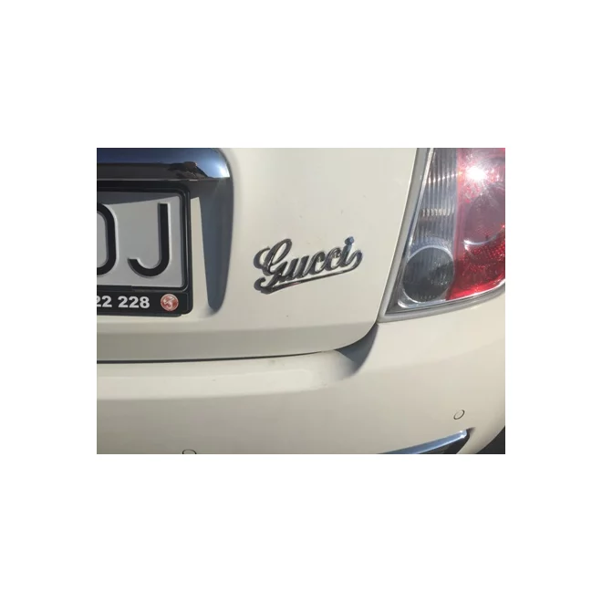 Fiat 500 úprava Gucci Fiat 500 úprava Gucci