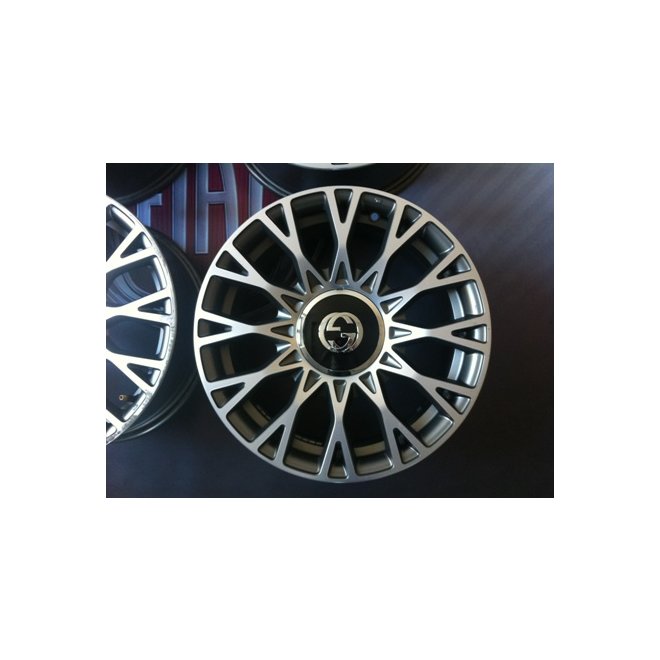 Kolesá Fiat 500 GUCCI-51840487